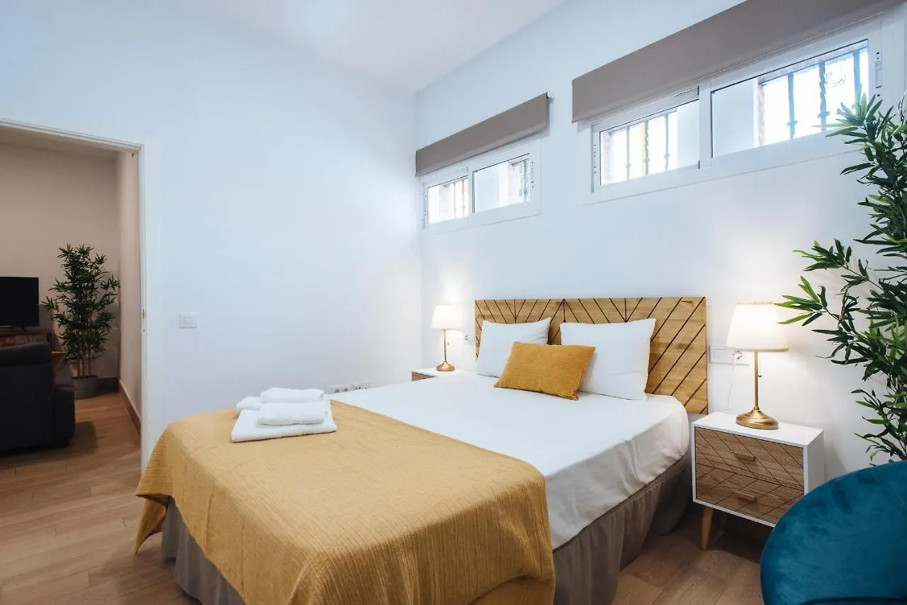 Hostly Rbh0 Modern Apartment Seville 0*,  Spain
